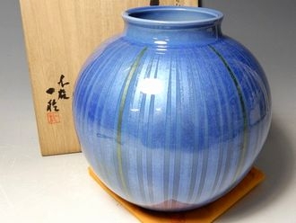 中田一於『淡青釉裏銀彩花瓶』九谷焼】茶道具・煎茶道具の買取実績一覧 