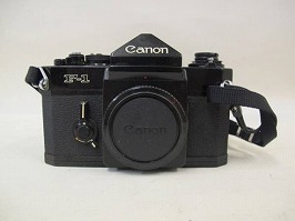 カメラボディF-1　キャノン