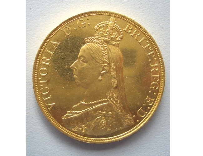 イギリス ヴィクトリア女王 5ポンド金貨
